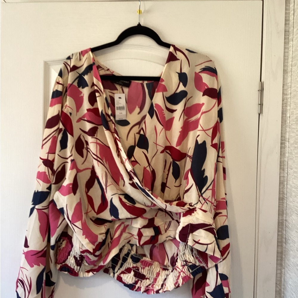 Lane Bryant Cream and Pink Floral Blouse size 34/36 BNWT